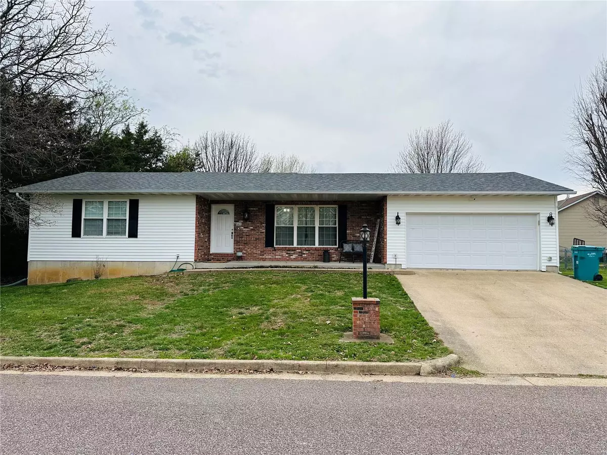 Sullivan, MO 63080,641 Falcon DR