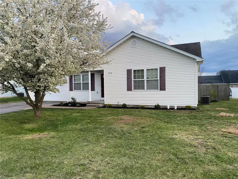 218 Boulder Ridge, Farmington, MO 63640