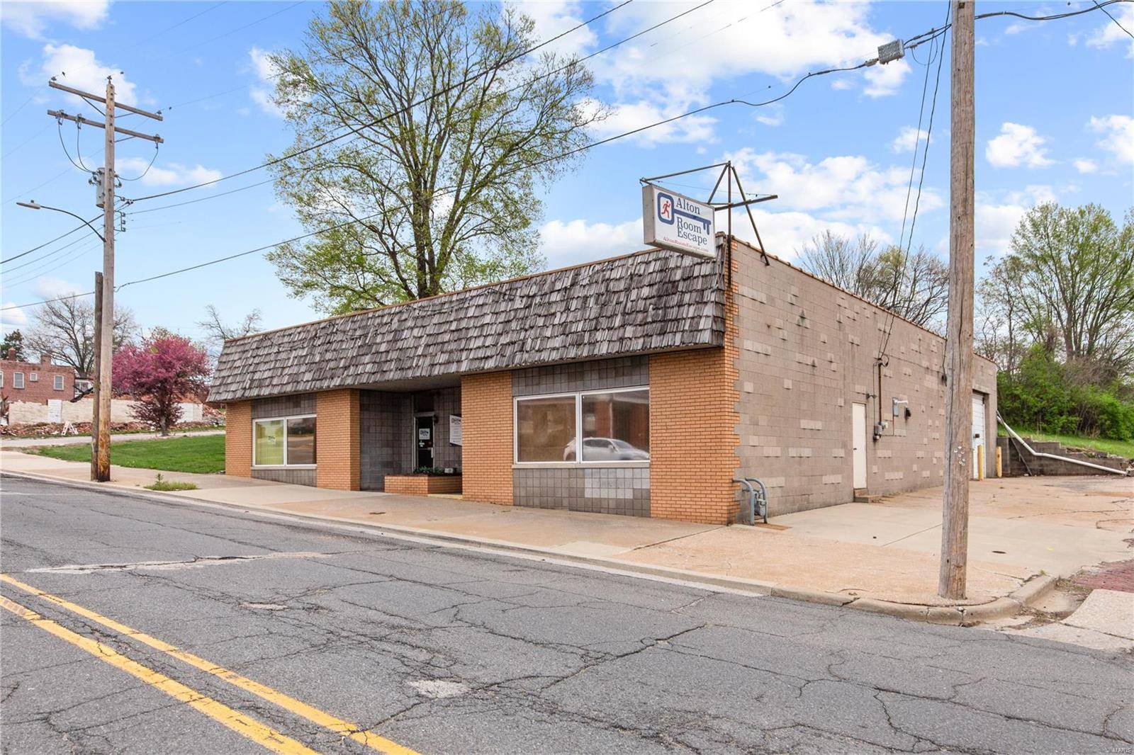 319 Ridge ST, Alton, IL 62002