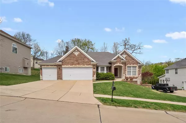 Fenton, MO 63026,933 Green Arbor DR