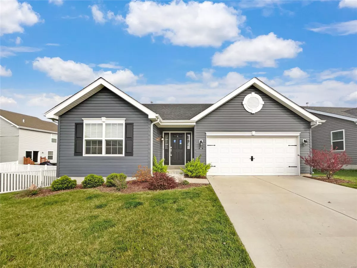 St Charles, MO 63301,302 Palisades CT