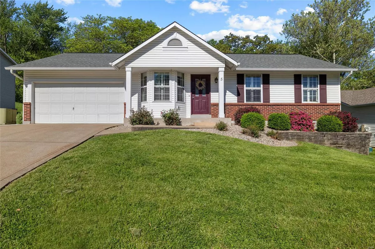 St Peters, MO 63376,5 Marcus DR