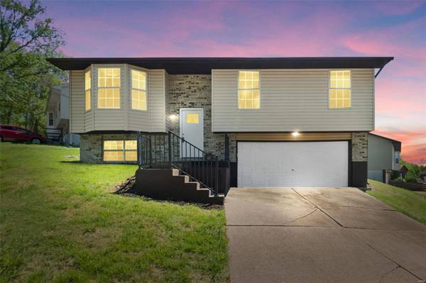 1125 Oregon Trails DR,  Imperial,  MO 63052