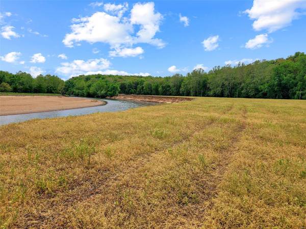 0 Old Cove Rd. (117.6+/- Acres), St Clair, MO 63077