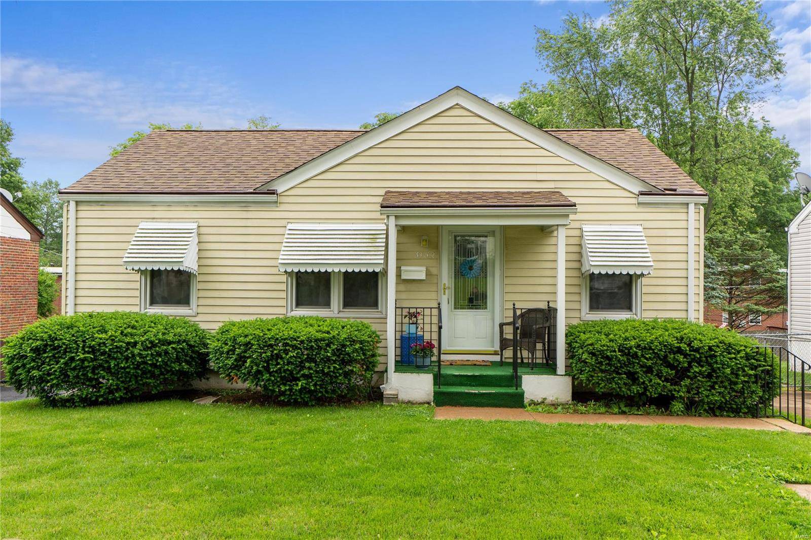 3152 Saint Joachim LN, St Ann, MO 63074