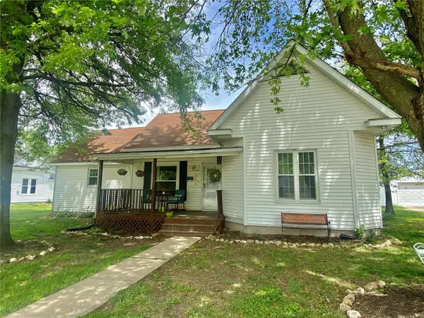 Wellsville, MO 63384,307 E Water ST