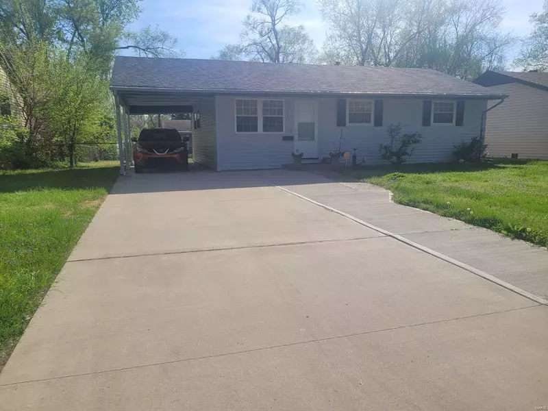 770 Tyson DR, Florissant, MO 63031