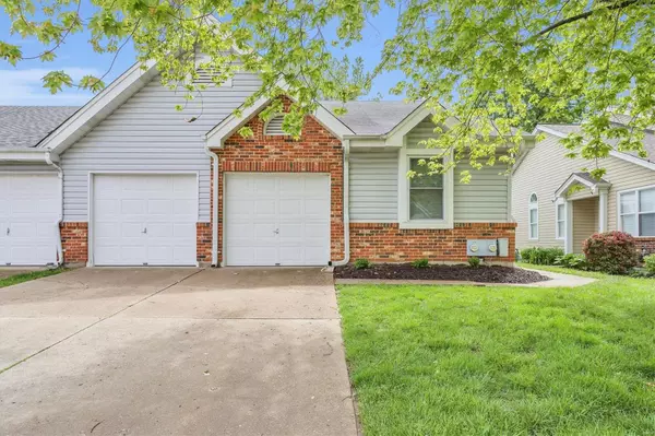 834 Du Pre CT, St Peters, MO 63376