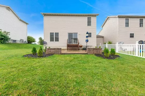 Wentzville, MO 63385,1086 Chesterfield DR