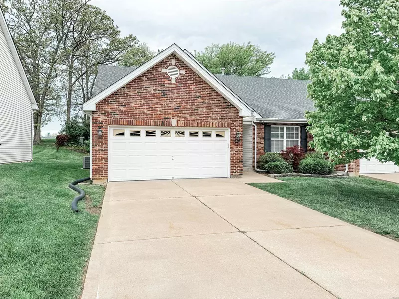 1605 Polar Dr DR, Wentzville, MO 63385