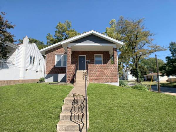 8503 Florence AVE, St Louis, MO 63144