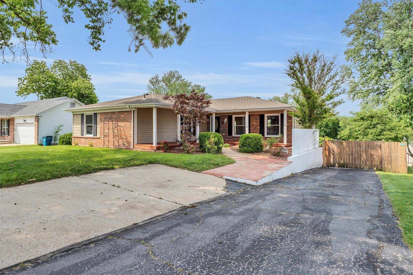 St Charles, MO 63303,1024 Wedgewood DR