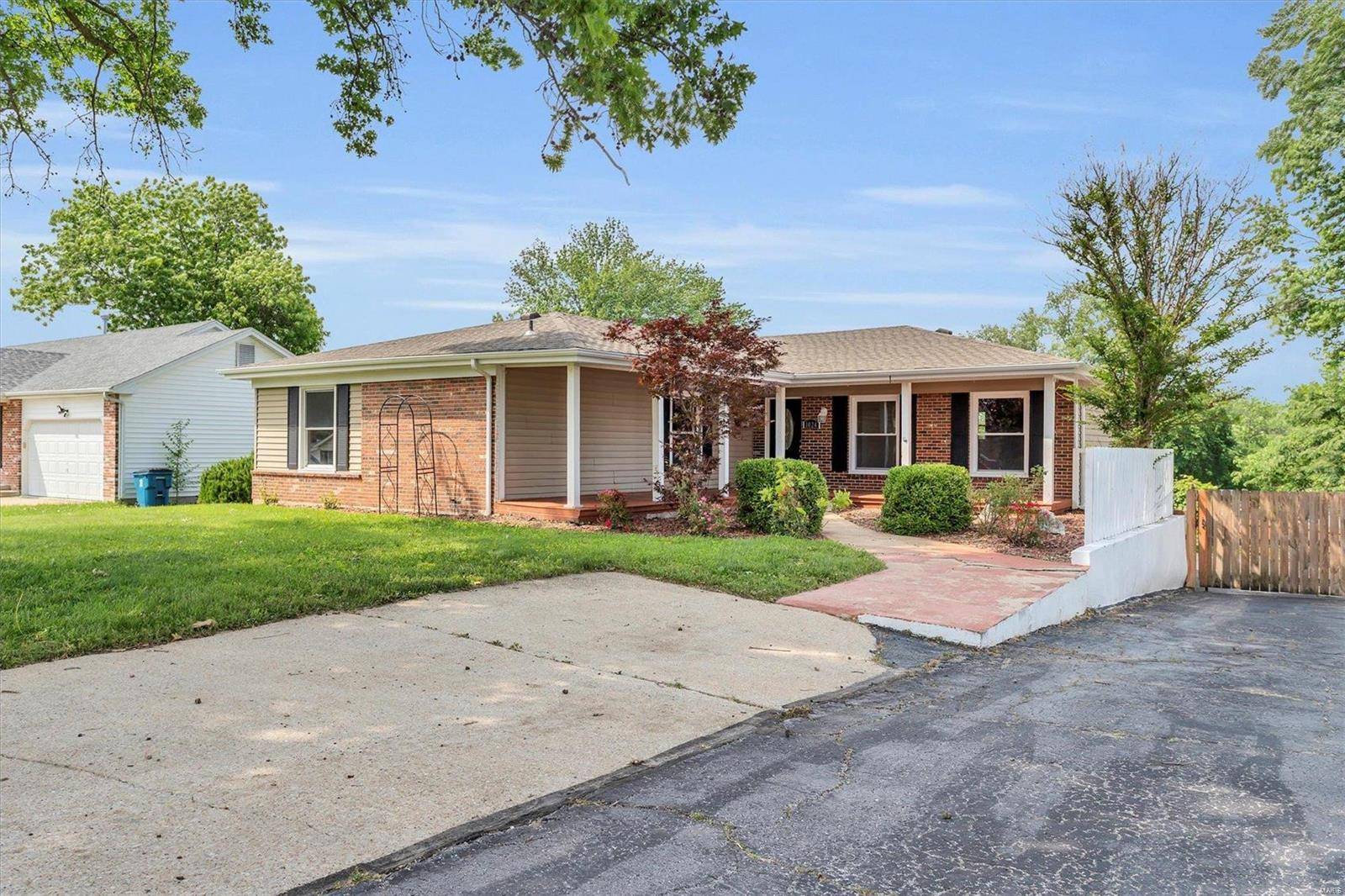 St Charles, MO 63303,1024 Wedgewood DR
