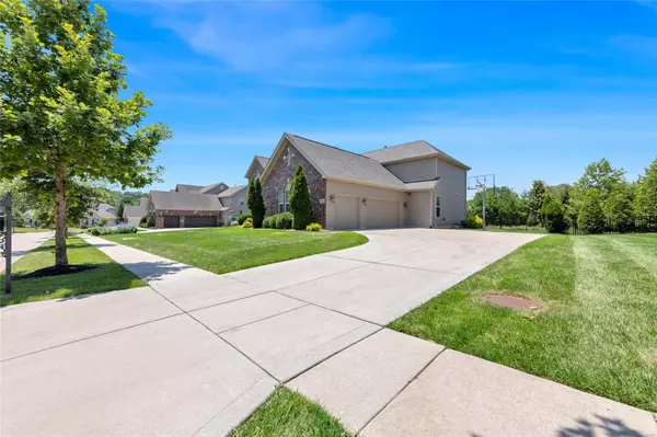 Chesterfield, MO 63005,1085 Arbor Grove CT