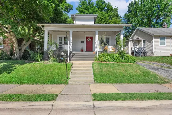 417 Harrison AVE, St Louis, MO 63135