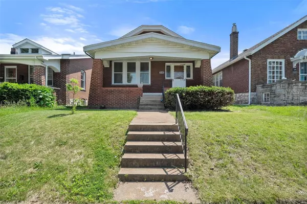 5136 Goethe AVE, St Louis, MO 63109