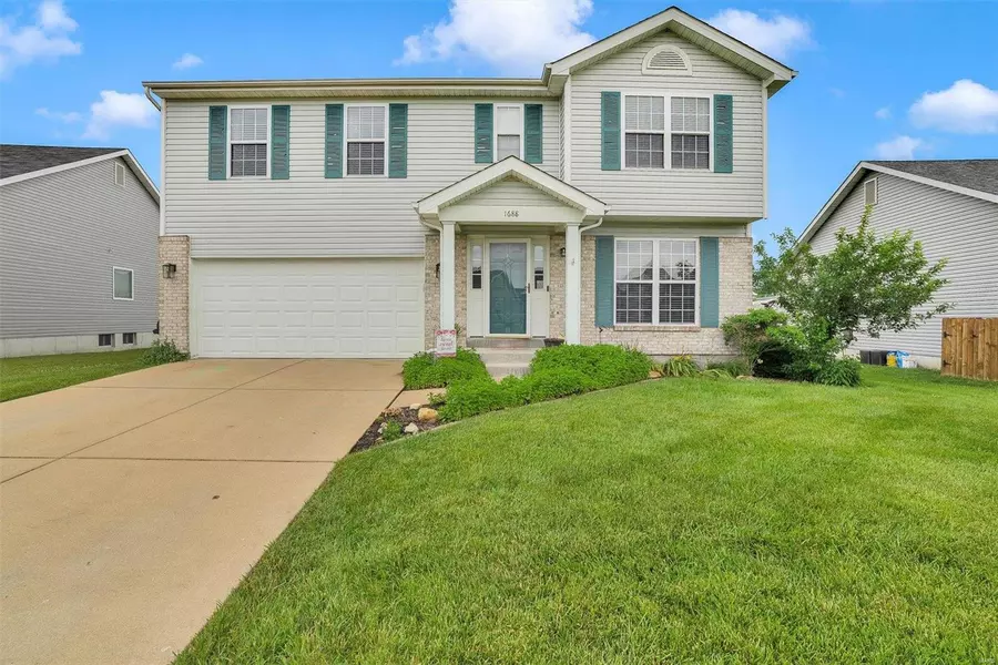 1688 Westlake CIR, Pacific, MO 63069