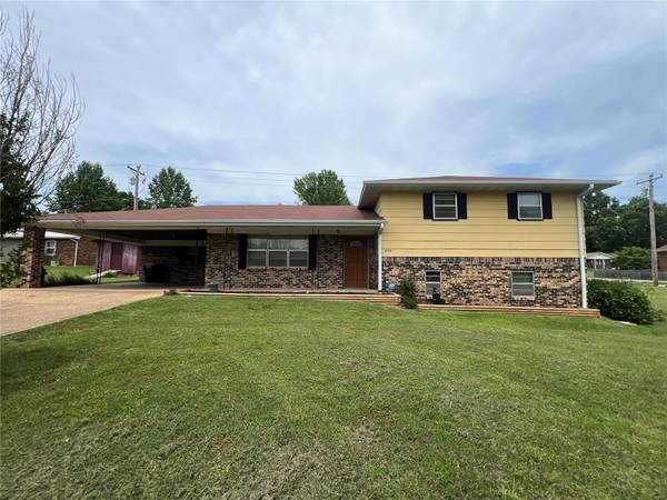 805 Plum ST,  Doniphan,  MO 63935