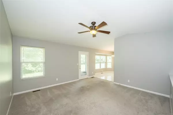 St Peters, MO 63376,15 Pine Tree CT