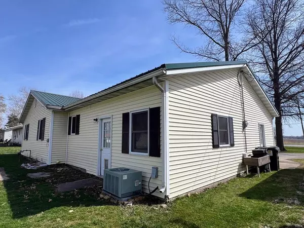 La Plata, MO 63549,601 E Clark Street