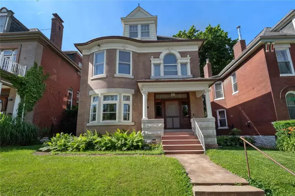 3536 Victor ST, St Louis, MO 63104