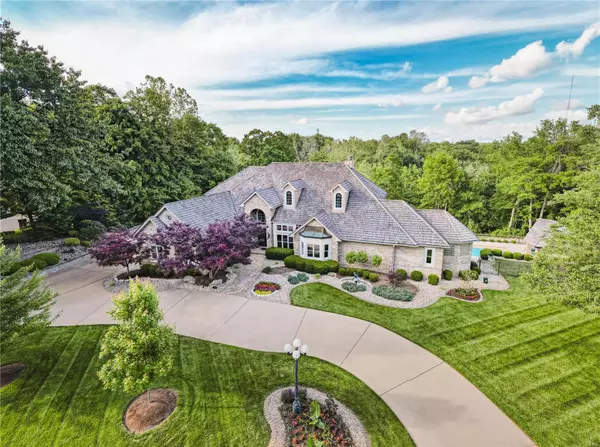 29 Country Club View, Edwardsville, IL 62025