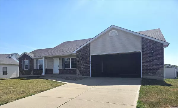 828 Warrior Ridge, Warrenton, MO 63383