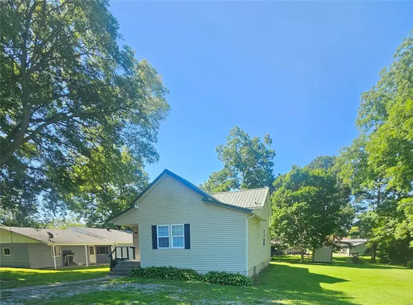 Scott City, MO 63780,607 7th ST