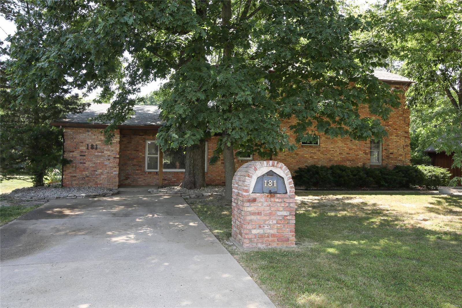 Cottage Hills, IL 62018,181 Lenora ST