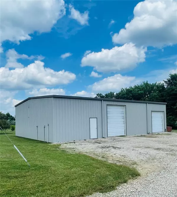 Owensville, MO 65066,3890 Highway EE