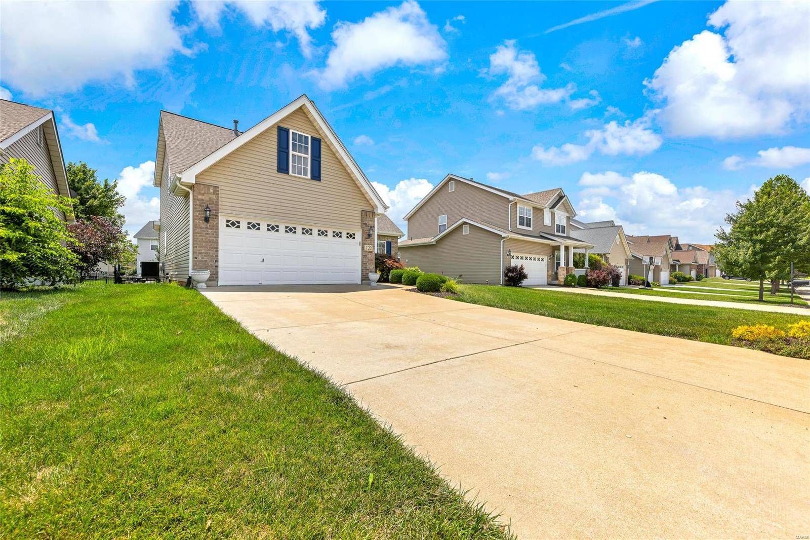 Lake St Louis, MO 63367,122 Towergate DR