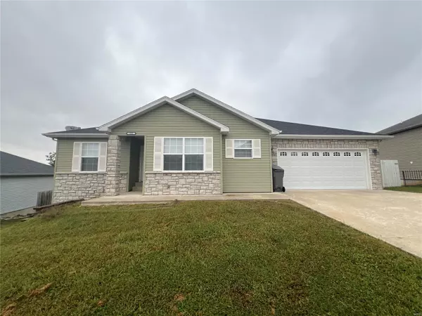 108 Sandstone DR, St Robert, MO 65584