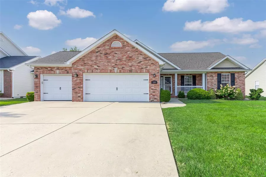 108 OAKSHIRE E, Glen Carbon, IL 62034