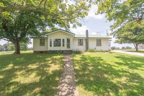 18877 County Road 487, Puxico, MO 63960