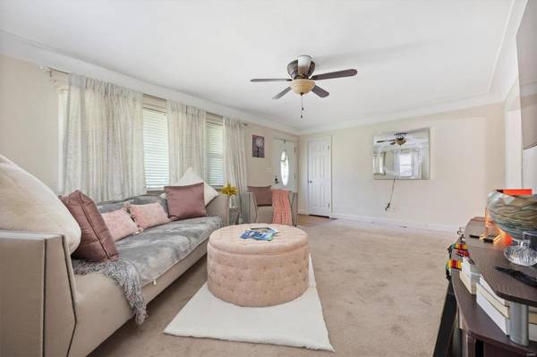 Fairview Heights, IL 62208,5215 Bonita BLVD