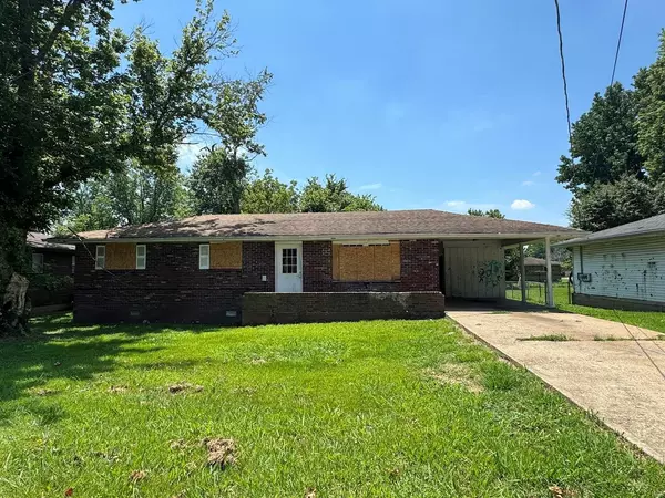 234 E Henry, Poplar Bluff, MO 63901