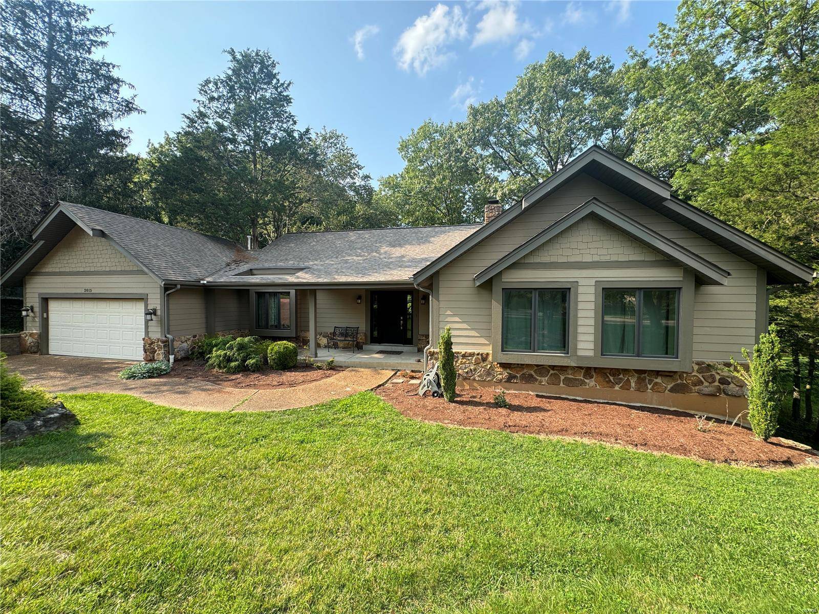 2015 Medicine Bow DR, Wildwood, MO 63011