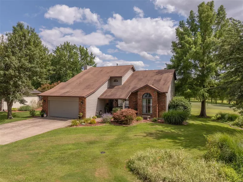 510 Sunset LN, Montgomery City, MO 63361