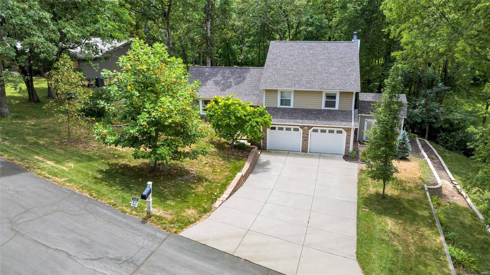 St Charles, MO 63303,3124 la Baron LN