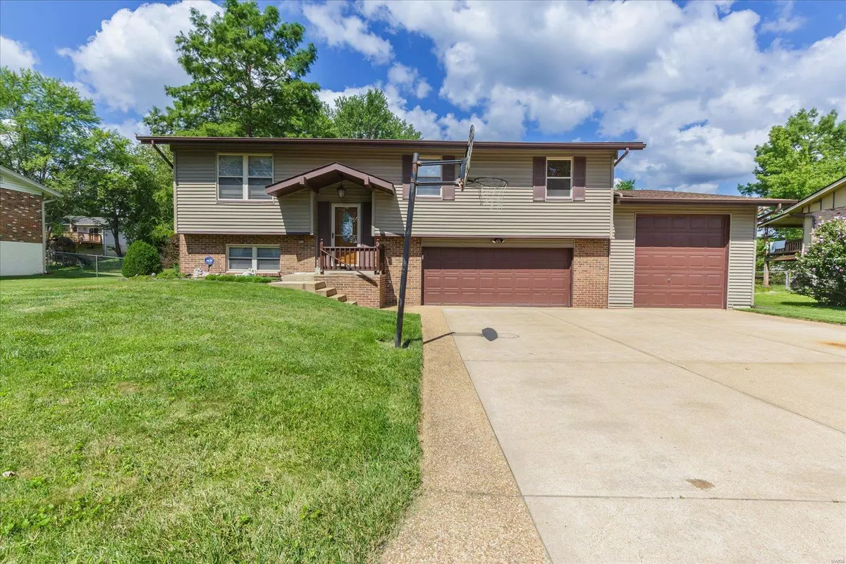 Imperial, MO 63052,5835 Barberry DR