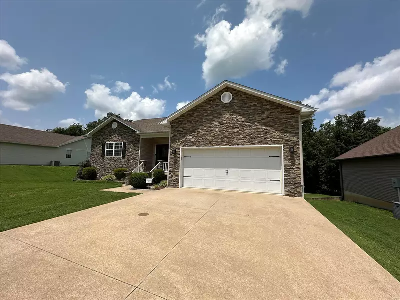 233 Boulder Trail DR, Poplar Bluff, MO 63901