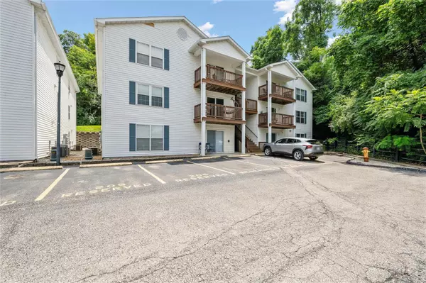 Valley Park, MO 63088,14 Eagle Rock CV #204