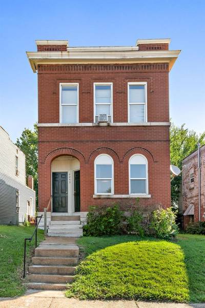 4243 Meramec ST, St Louis, MO 63116