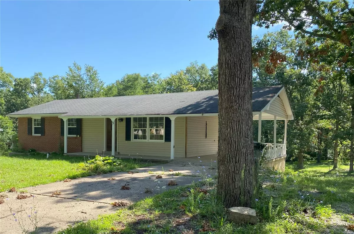 Viburnum, MO 65566,3 Hickory ST