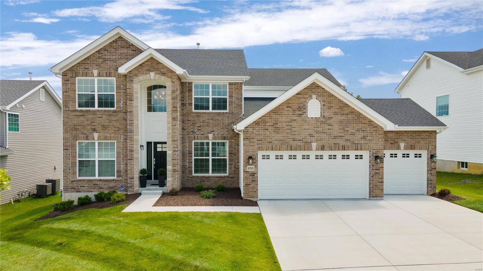 1050 Kennedy LN, Ballwin, MO 63011