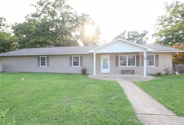 St Clair, MO 63077,887 Hagen DR