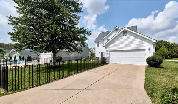 O'fallon, MO 63368,607 Summer Stone DR