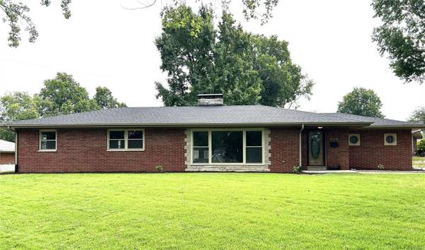 113 Winchester DR,  Belleville,  IL 62223