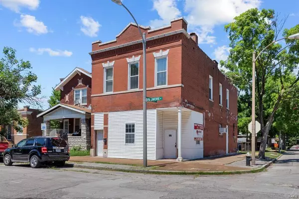 901 Fillmore ST,  St Louis,  MO 63111