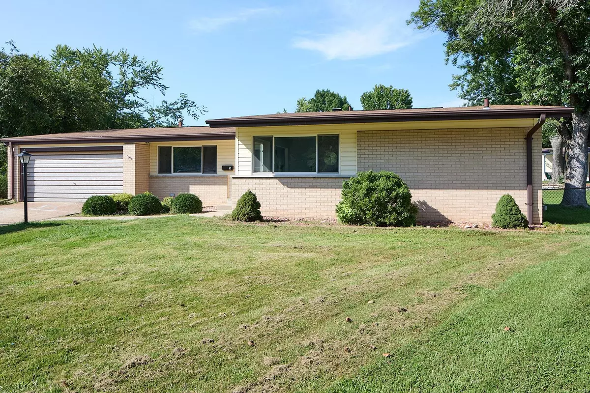 Florissant, MO 63033,5 Colt CIR